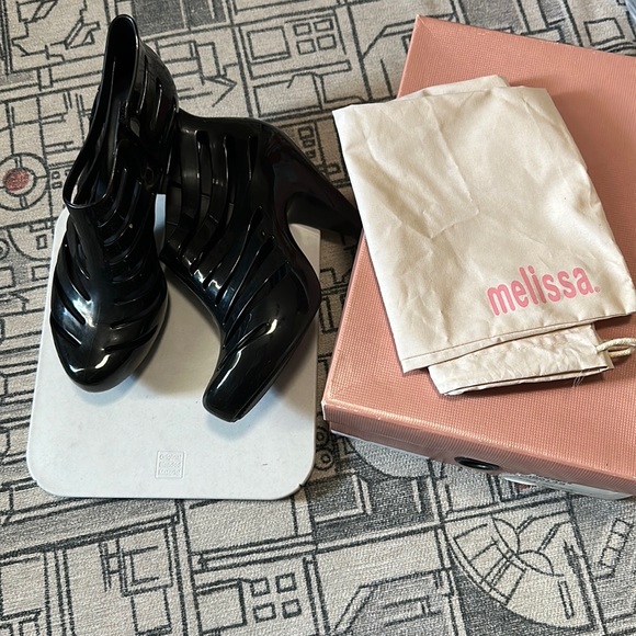 Melissa Believing Ankle Bootie - Picture 1 of 7